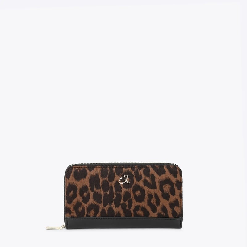 1101-2009.jpg AXEL WALLET - Image 1